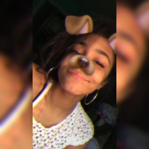 Meet your Posher, Emely